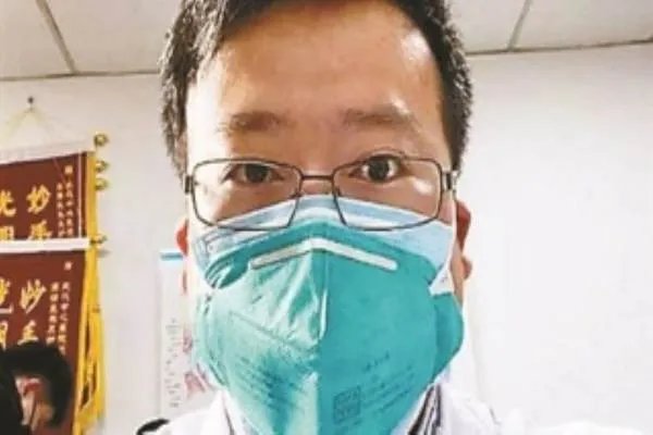在对抗疫情中，像李文亮这样舍己为人的医生，还有哪些？