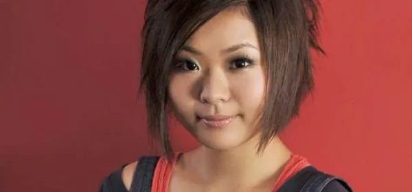 挥着翅膀的女孩(英文版)歌词是什么