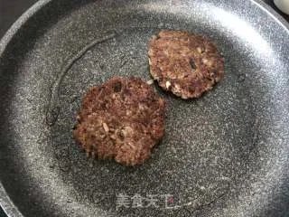 牛肉汉堡