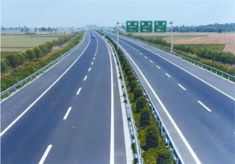 你们谁知道元旦高速公路收费吗