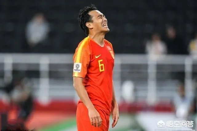 国足0:3输伊朗,里皮说对球员没有任何感谢,这是他任期最后一场,对此你怎么看?