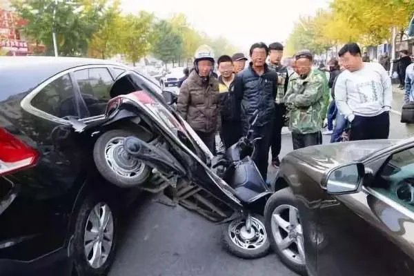 老年代步车不让上路,买回去的代步工具该怎么处理呢?