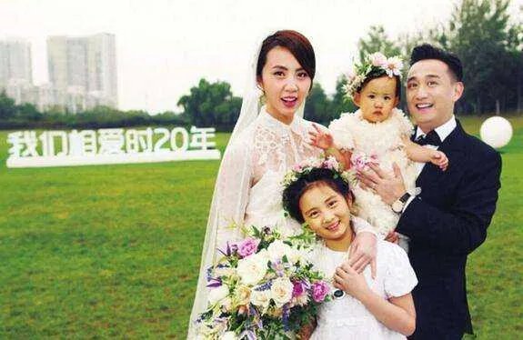 蔡少芬只晒儿子被嘲“重男轻女”,黄磊只晒女儿也被嘲,究竟怎么回事?