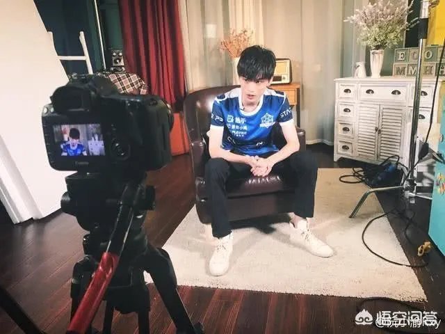 前estar选手小渝下赛季将重返赛场?本人给出了明确说法,网友直呼太实诚,如何点评?