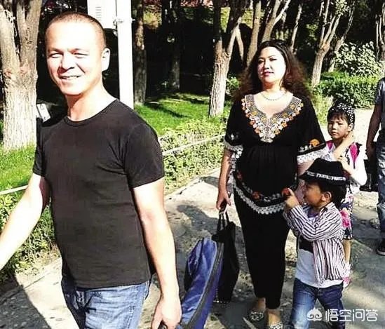 曾经火遍《中国好声音》的帕尔哈提最近怎么样?