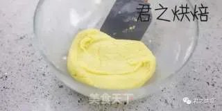 奶黄月饼