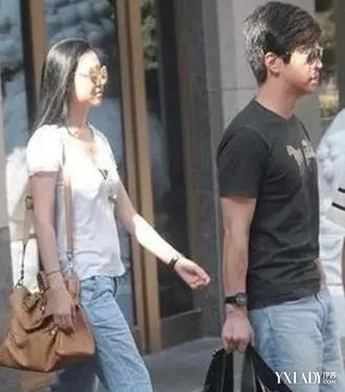 《我是歌手》李健老婆孟小蓓