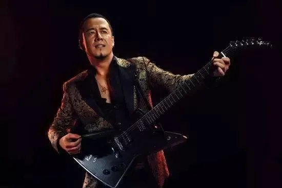 杨坤新家首次曝光：他居然把艺术馆搬进了自己家！