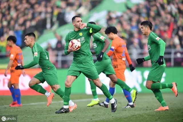 国安主场3:2战胜鲁能上演绝地大逆转，可惜另一边恒大赢球，最终国安憾失冠军，你怎么看？