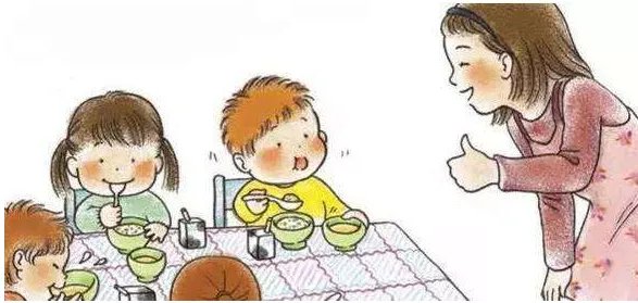 幼儿园教师被指教唆学生互扇耳光是真的吗？
