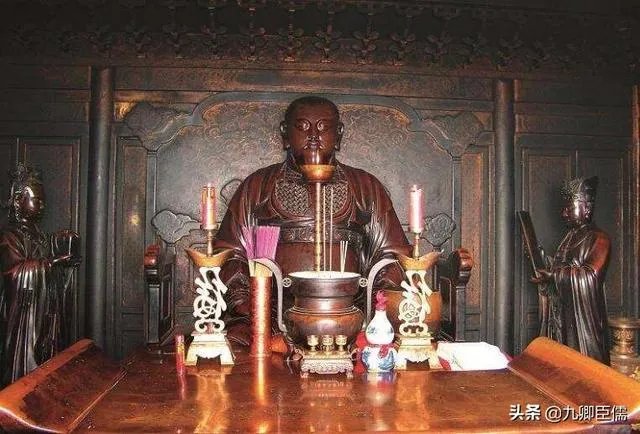 历史上的武当山金顶究竟是什么做的?有什么来历?