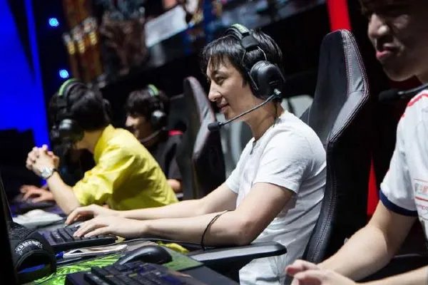 LOL全明星赛遭淘汰,陈赫演员生涯或将止步吗?