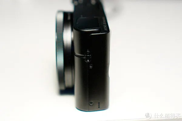 卡片or微单?Sony 索尼 RX100 一代开箱与 NEX-5T 简单对比