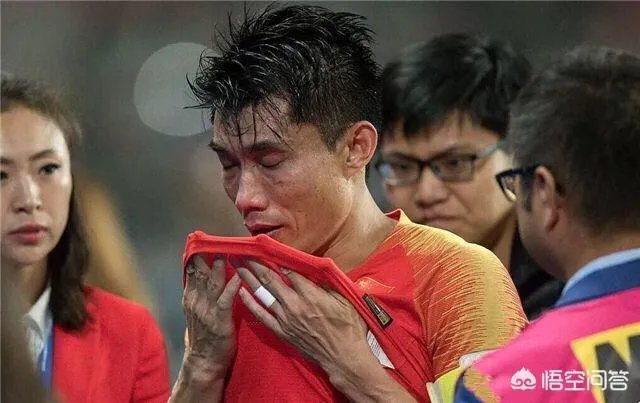国足0:3输伊朗,里皮说对球员没有任何感谢,这是他任期最后一场,对此你怎么看?