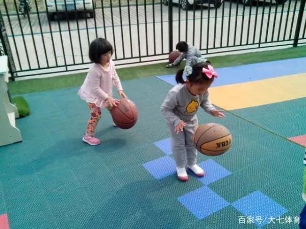 新手运球基本功