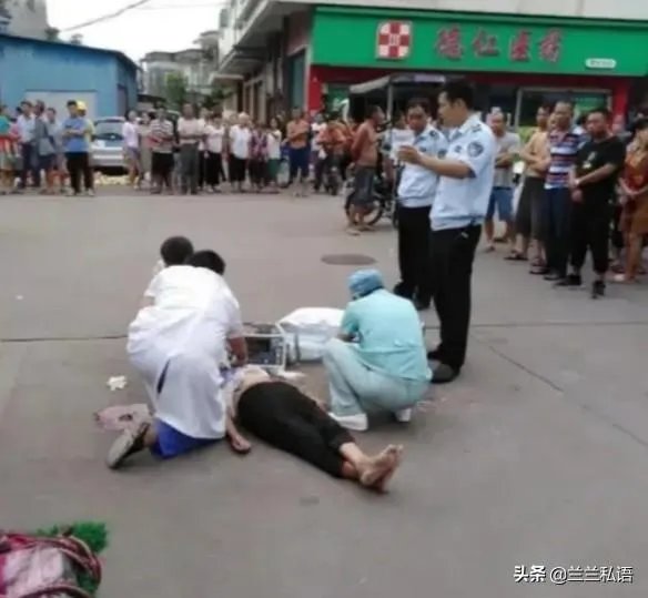为什么佛山88岁老人被狗绊倒家属不追责?如何去理解这种做法?