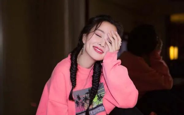李小璐出轨门风波后为什么电视剧作品少了?