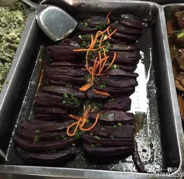 为什么大学食堂会出一些很怪的菜？