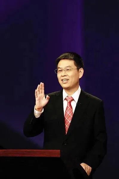 郦波在《百家讲坛》的表现怎么样？