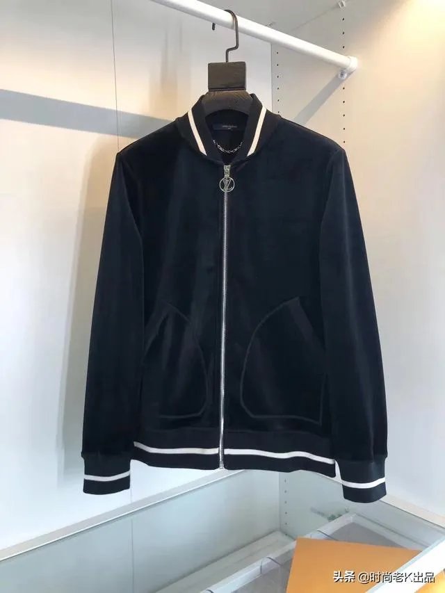 Loewe和lv从质量,价格,逼格上谁更胜一筹啊?