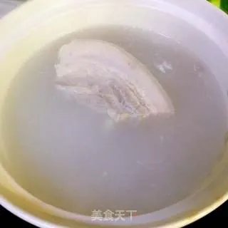 五花肉酱汤