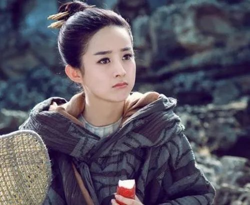 赵丽颖在时尚圈的地位怎么样?