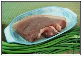 你不能不会的－－蒜苗炒肉丝