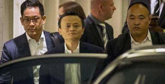马云曾有一位保镖亲身为他挡子弹,这究竟是怎么回事?