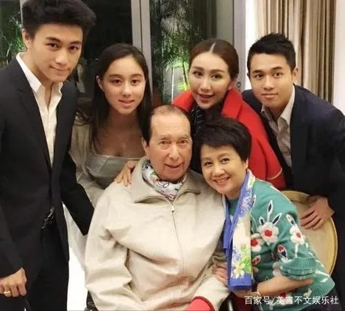徐子淇、蒋丽莎连剖4胎，她为何会连剖5胎？