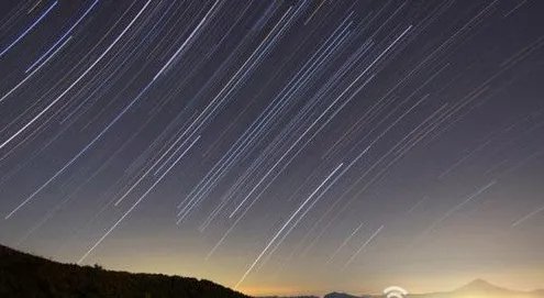 神秘“凤凰座流星雨”光临地球