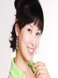 《传闻中的七公主》中饰演雪七的那人还演过什么电视剧？