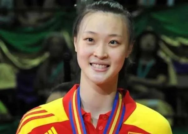 女神惠若琪退役后近况如何？