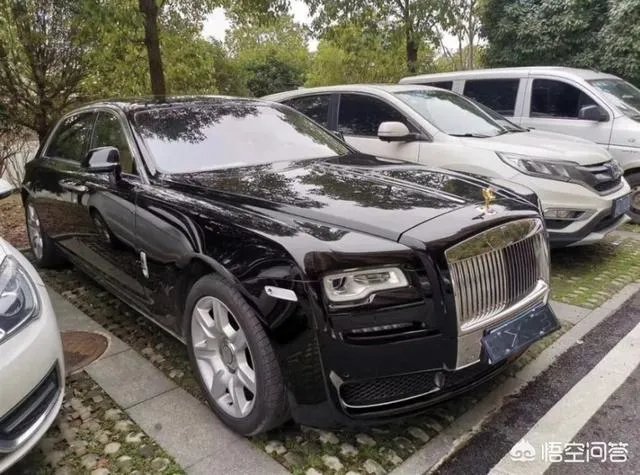 如果买一辆二手的劳斯莱斯在三线城市跑婚车，多久能回本？
