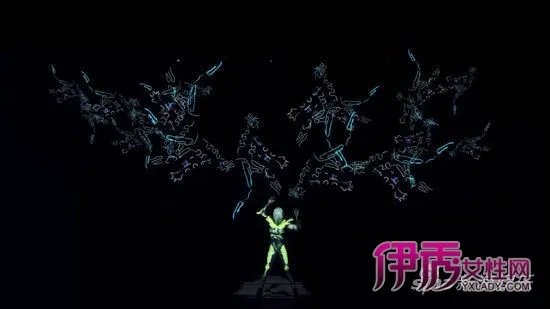 邓雯心助阵《直通春晚》表演5D激光舞(图)