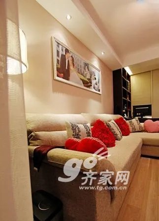 89平米2居时尚浪漫婚房 超炫马赛克拼图墙