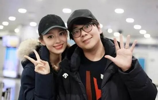 郎朗宣布妻子吉娜怀孕喜讯,网友为何关注未来孩子职业?