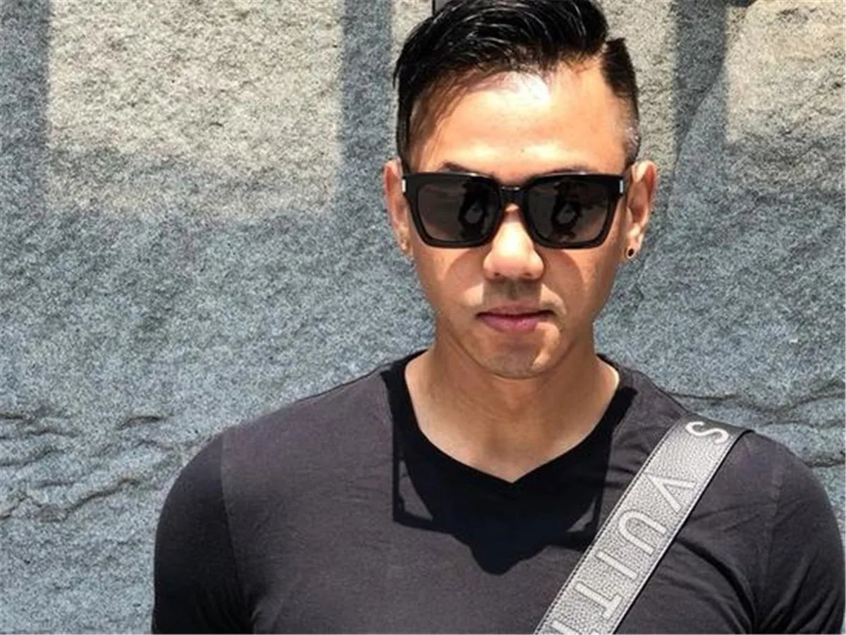 范玮琪和黑人爱情长跑十年终步入婚姻殿堂,你能接受谈这么久的恋爱吗?