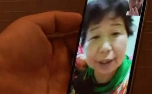 错换人生28年当事人生母发声,为何28年后才发现?