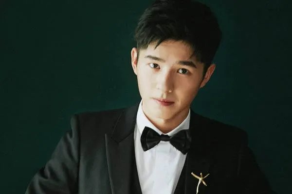 陈思诚找刘昊然主演唐人街探案，是为了讨佟丽娅欢心吗？