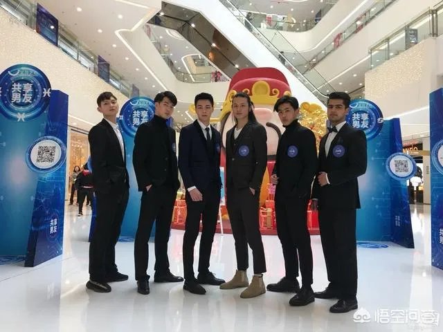 如果男友贩卖机上市，你愿意站在里面被销售吗？你愿意去买一个“他”吗？