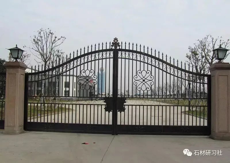 别墅围墙大门石柱设计案例大全