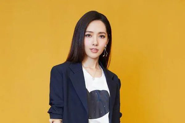 有哪些明星的妻子是混血？