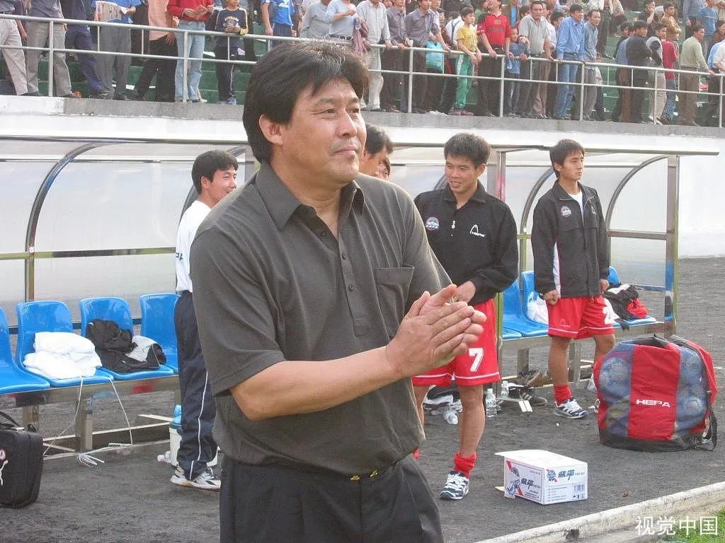 迟尚斌因病不幸去世，他在足球生涯有哪些成就 ？