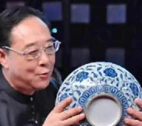 央视寻宝主持人名单