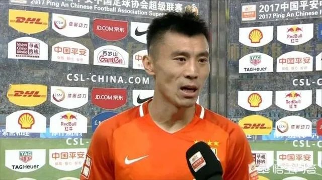 中超18轮，山东鲁能对华夏幸福，郑铮在89分钟拖延时间被出示黄牌，是不是故意洗牌？