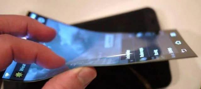 苹果作为三星电子的头号大敌，三星为什么还给苹果代工屏幕和处理器？