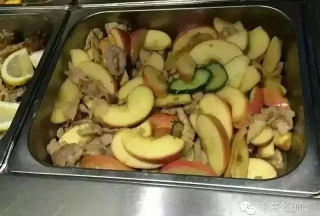 为什么大学食堂会出一些很怪的菜？