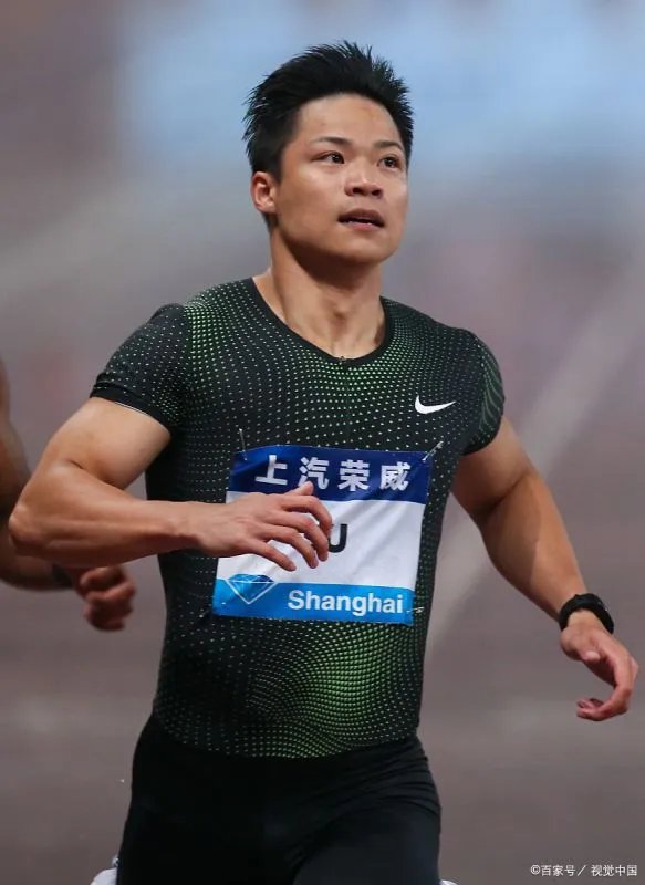 苏炳添当选2021年感动中国年度人物,他的经历给予了我们哪些启发?