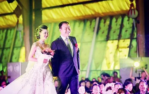 结婚时放的歌曲大全 2018结婚新郎唱什么歌
